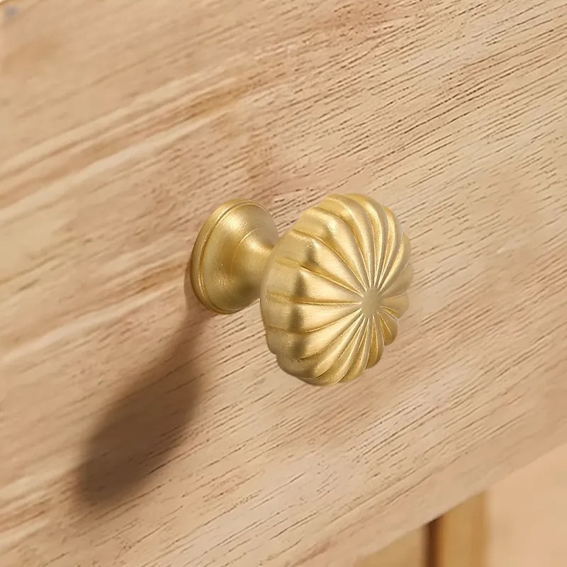 Fransız basit pirinç top topuz - Furniture Hardware Gold incelemesi ve fiyatı
